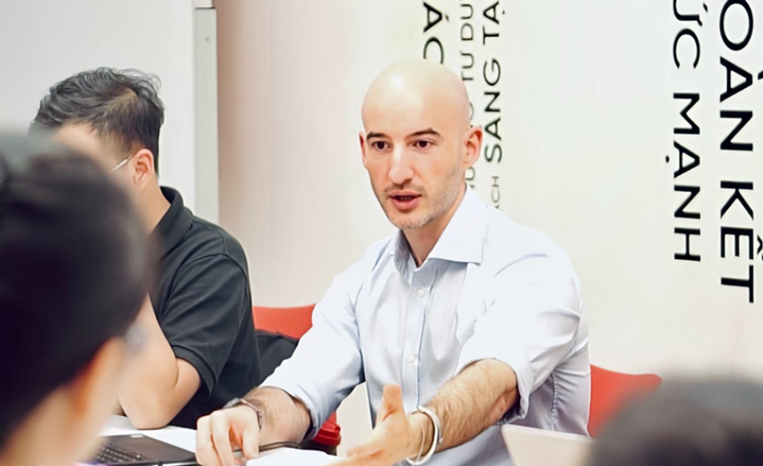 Thắt chặt mối quan hệ ASTAREAL x SẮC NGỌC KHANG – Màn Co-Branding đem sắc đẹp Việt vươn tầm thế giới