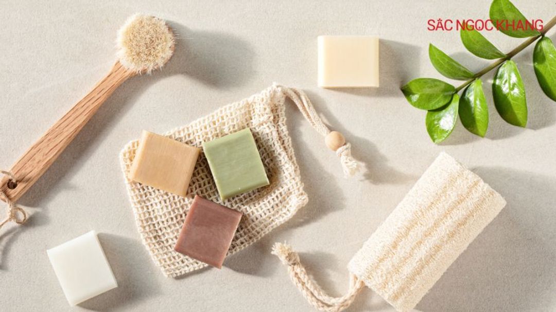 Tẩy tế bào chết vật lý: “bí kíp” cho làn da sáng mịn