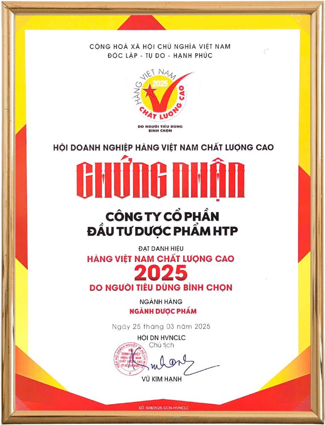 HTP PHARMA – 12 NĂM LIÊN TIẾP ĐẠT DANH HIỆU HÀNG VIỆT NAM CHẤT LƯỢNG CAO