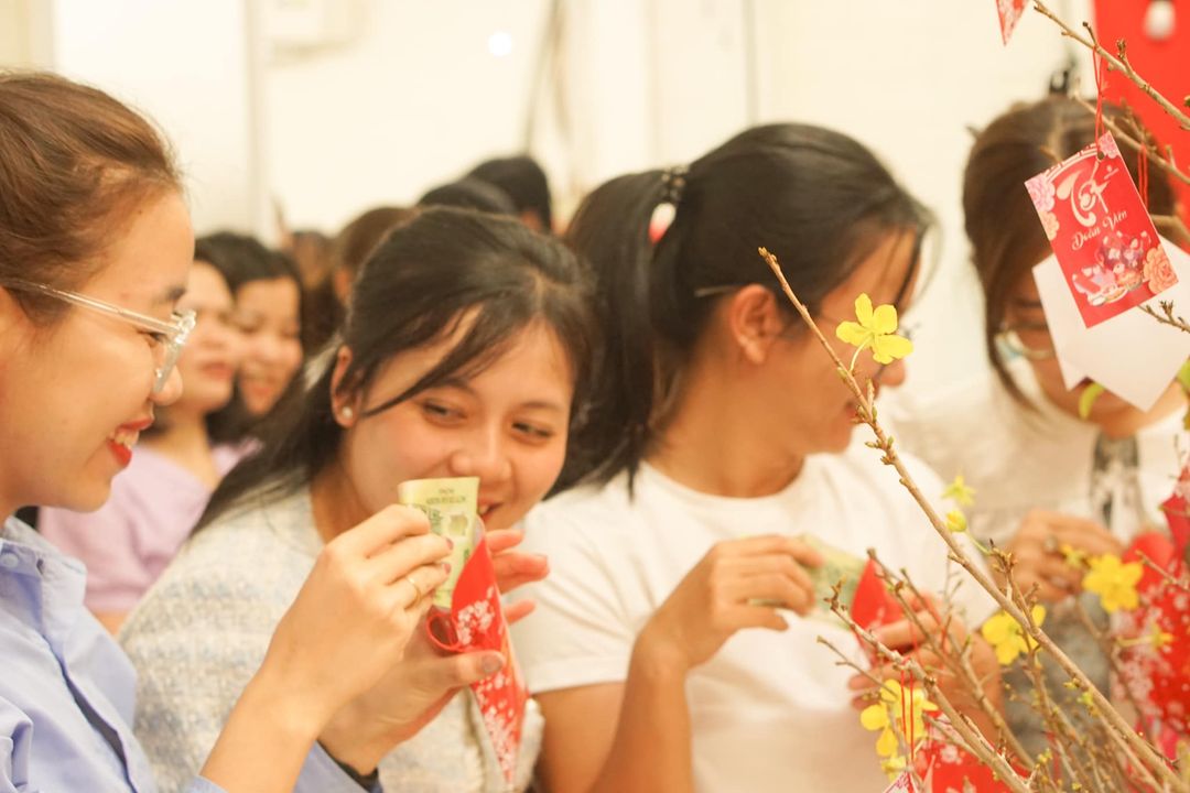 TÂN NIÊN ĐẮC LỘC, RỰC RỠ KHAI XUÂN