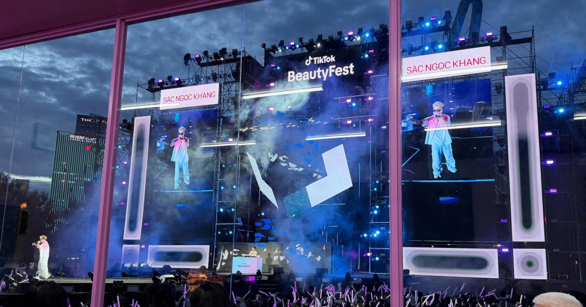 Sắc Ngọc Khang tại Sự kiện TikTok Beauty Fest 2026 -15/8/2026.