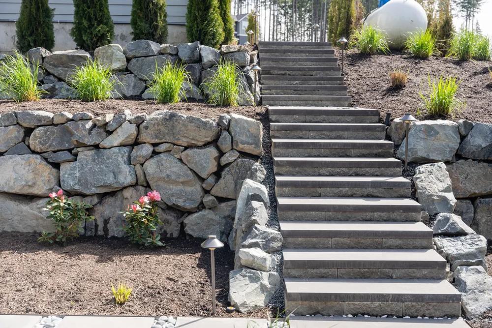 Multi-tier retaining wall installation
