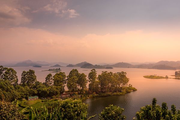 Beyond the Mist: Discovering Rwanda in Full