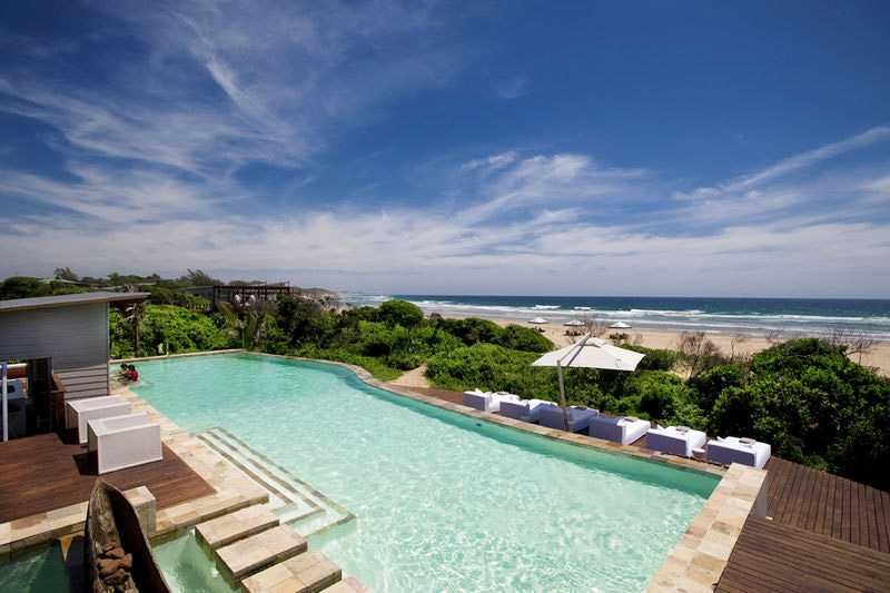 White Pearl Resorts | Pool and Sea