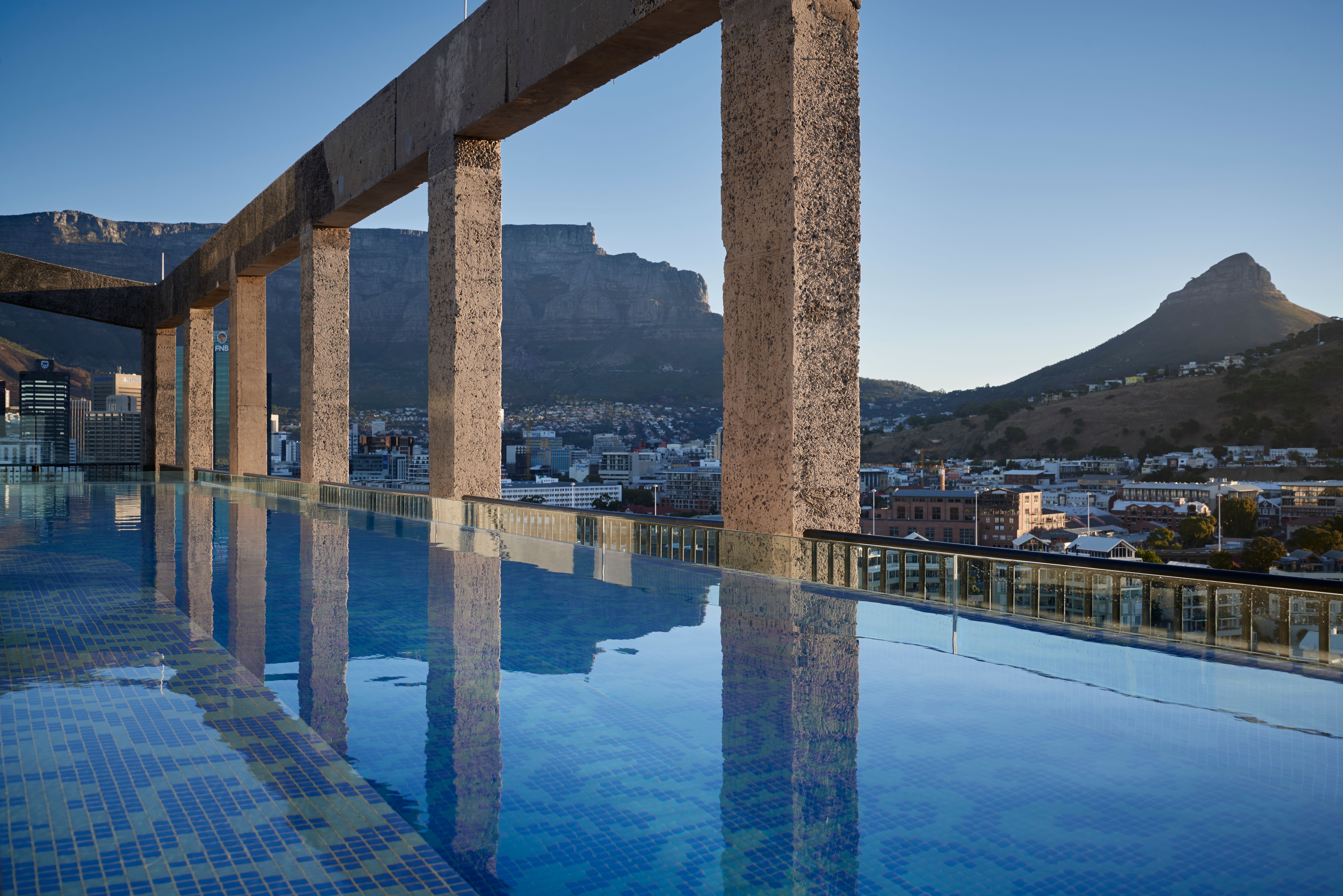 Os melhores rooftops para curtir a Mother City