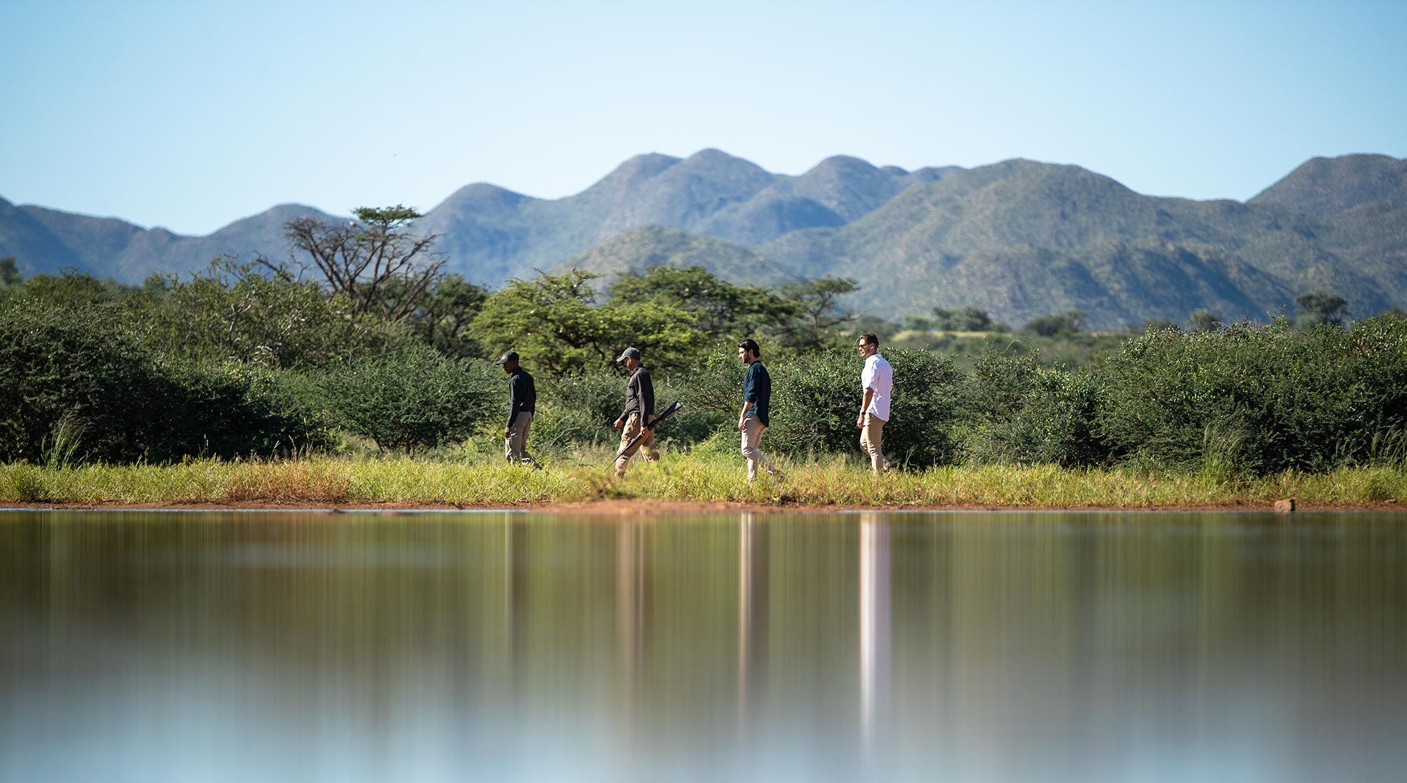 Les 5 Questions les Plus Posées sur les Safaris à Pied