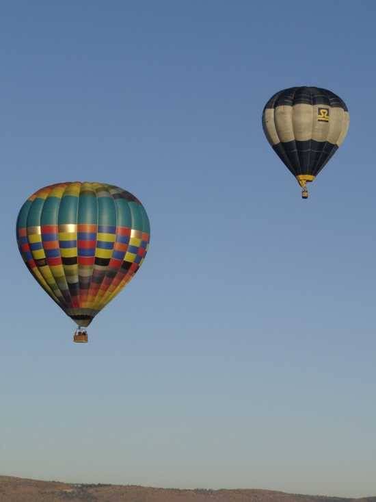 Ballooning in Tswalu Kalahari