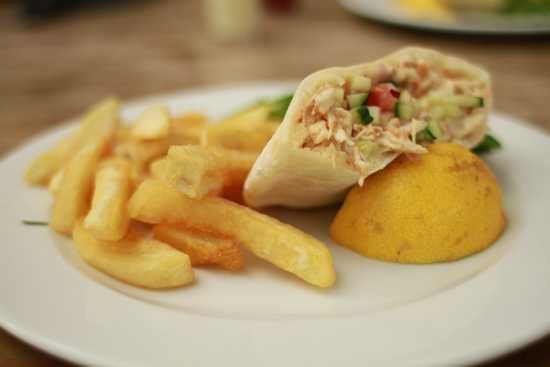 Greek chicken mayo pita and chips