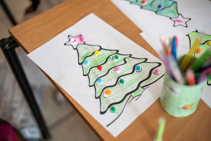 Arts and crafts at the Khumbulani Christmas party