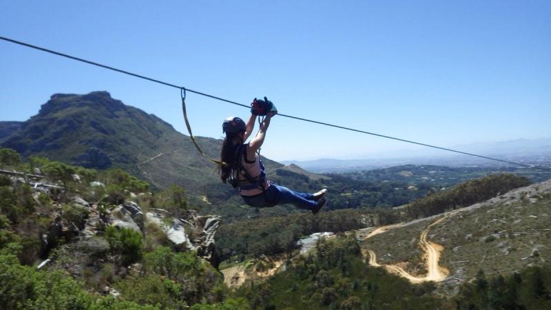 Manus Lieblingsaktivitäten im Sommer: Ziplining in Constantia