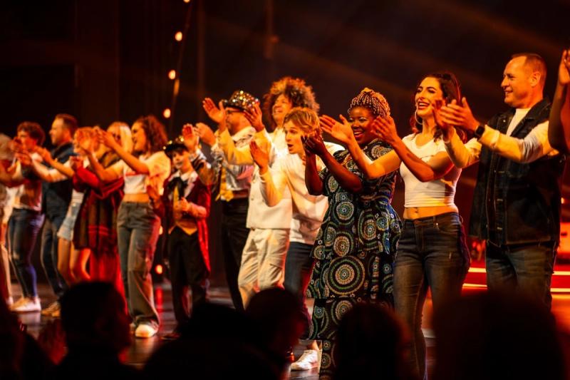 "El Show de Rhino Africa" fue una colaboración creativa entre muchos individuos talentosos