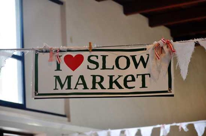 Stellenbosch Slow Market