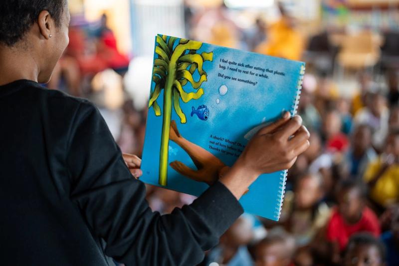 Educational puppet show at the Khumbulani Christmas party