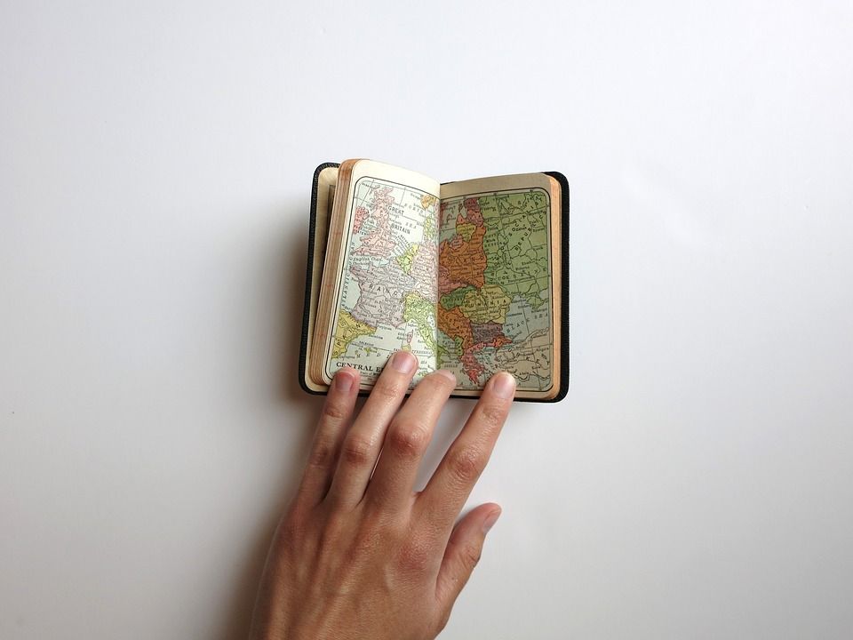 20 Travel Hacks to Remember for your Trip