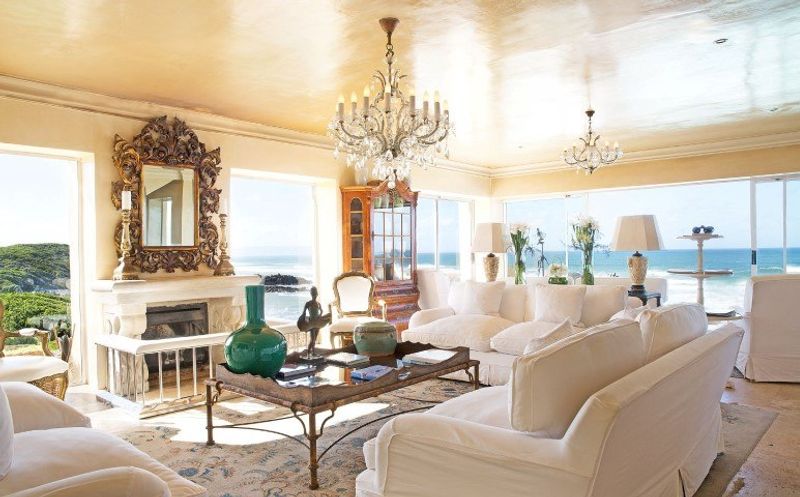 Das helle, luxuriöse Interieur des Birkenhead House in Hermanus