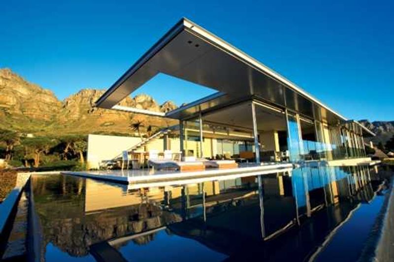 Bond House 