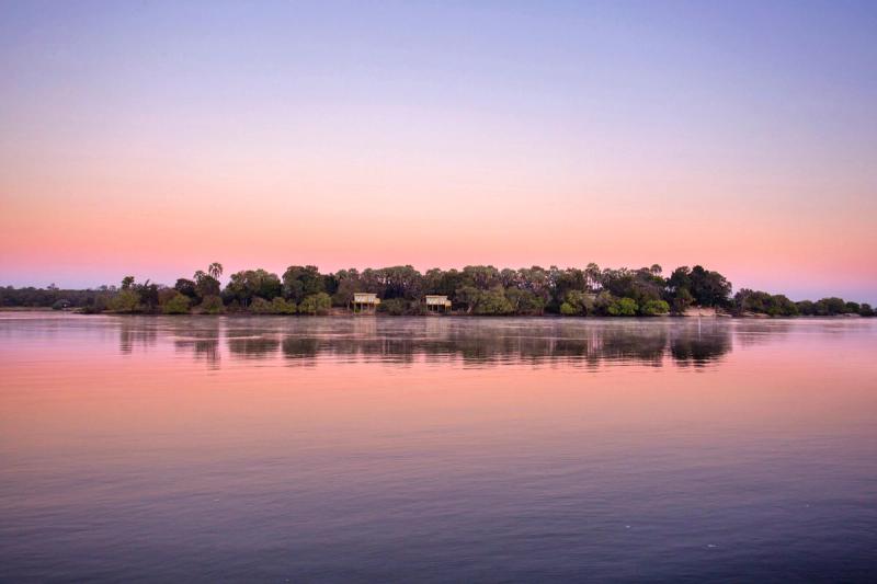 L'un des lodges safari insolites en Afrique que nous préférons : Victoria Falls Island