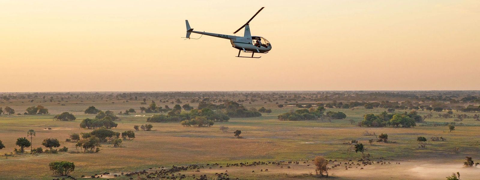 Traumhafte Helikopterflüge in Afrika