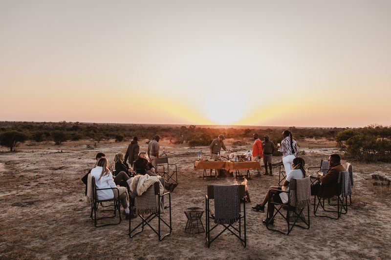 Sundowners in the Timbavati with Tanda Tula