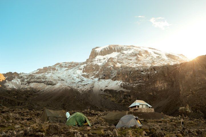 Gravir des sommets : un guide de l'ascension du Kilimandjaro