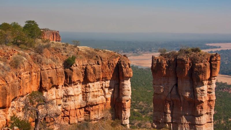 Gonarezhou National Park safari cliffs
