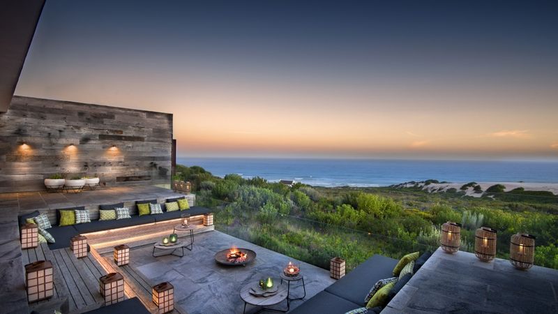 Sonnenuntergang über der Morukuru Beach Lodge im De Hoop Nature Reserve