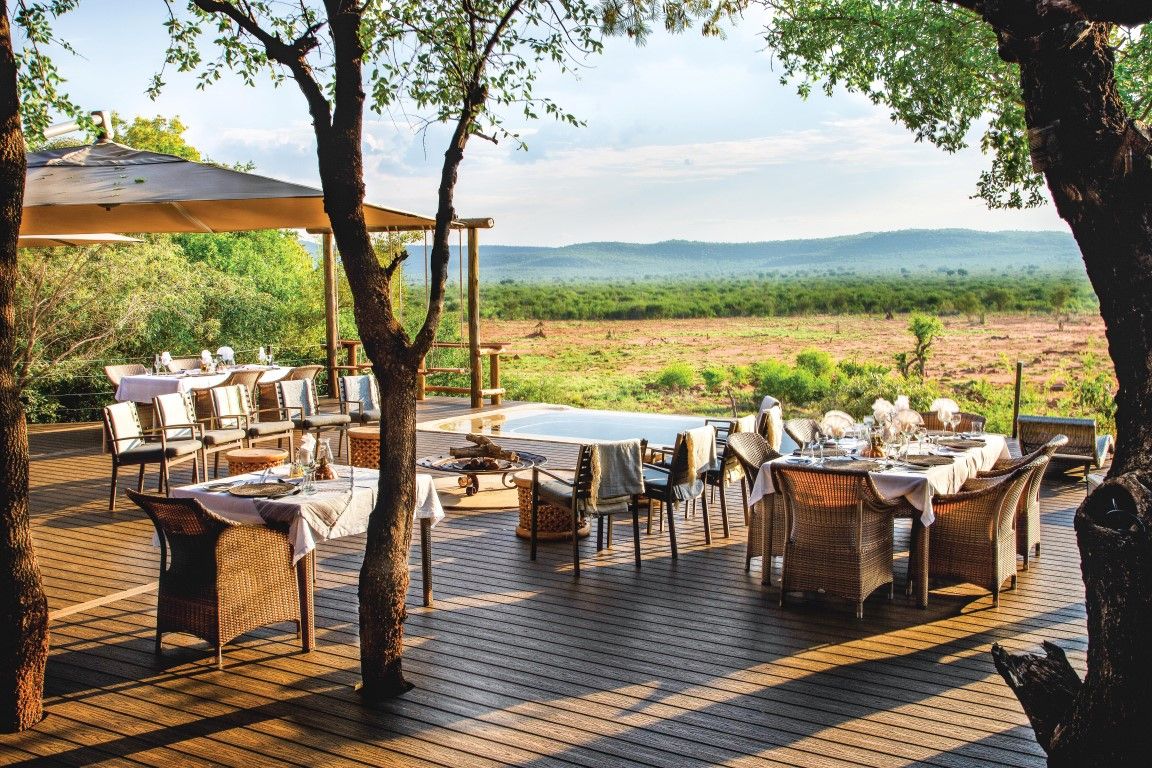 Madikwe Hills Private Game Lodge – On Safari with an Outstanding Guide