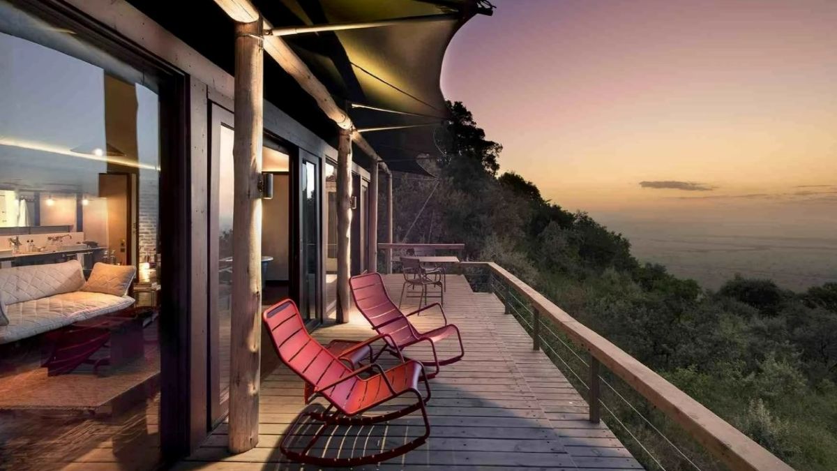Balcony overlooking the plains in Kenya