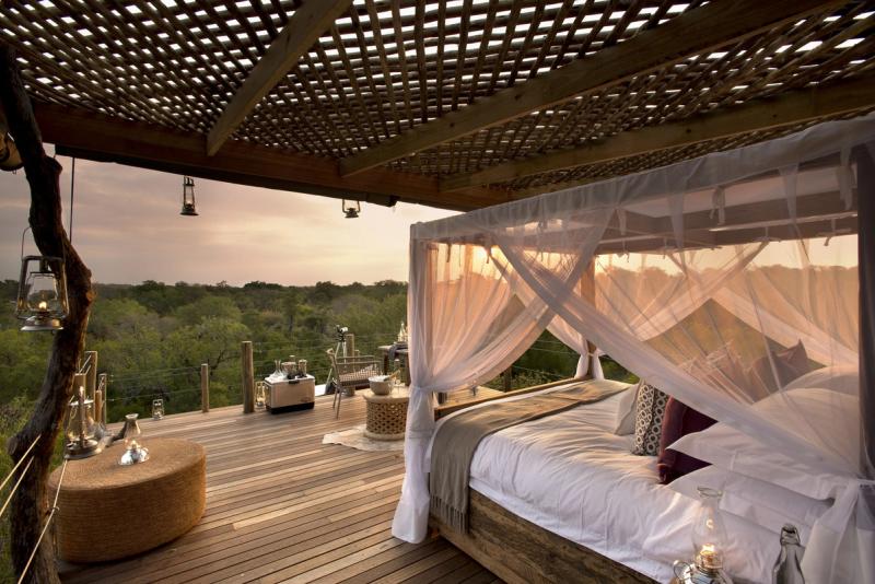 Kingston treehouse with a view of the bedroom