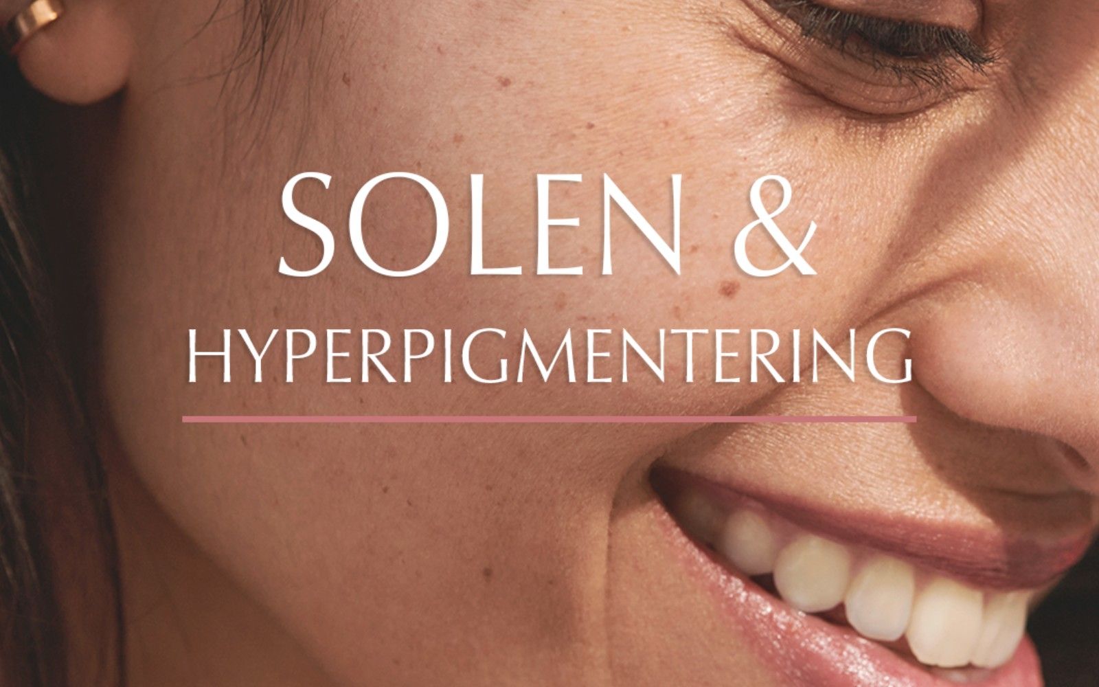 Nærbilde av en dame som smiler