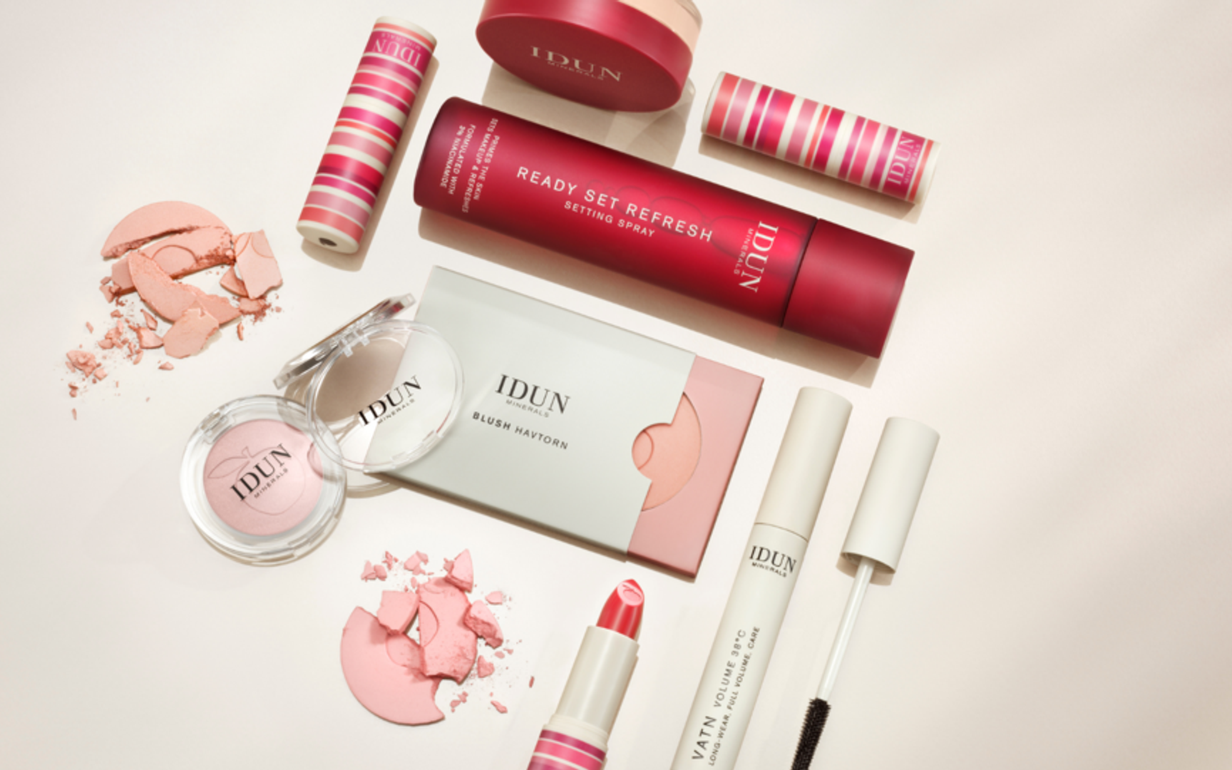 Produktbilder av makeup fra IDUN