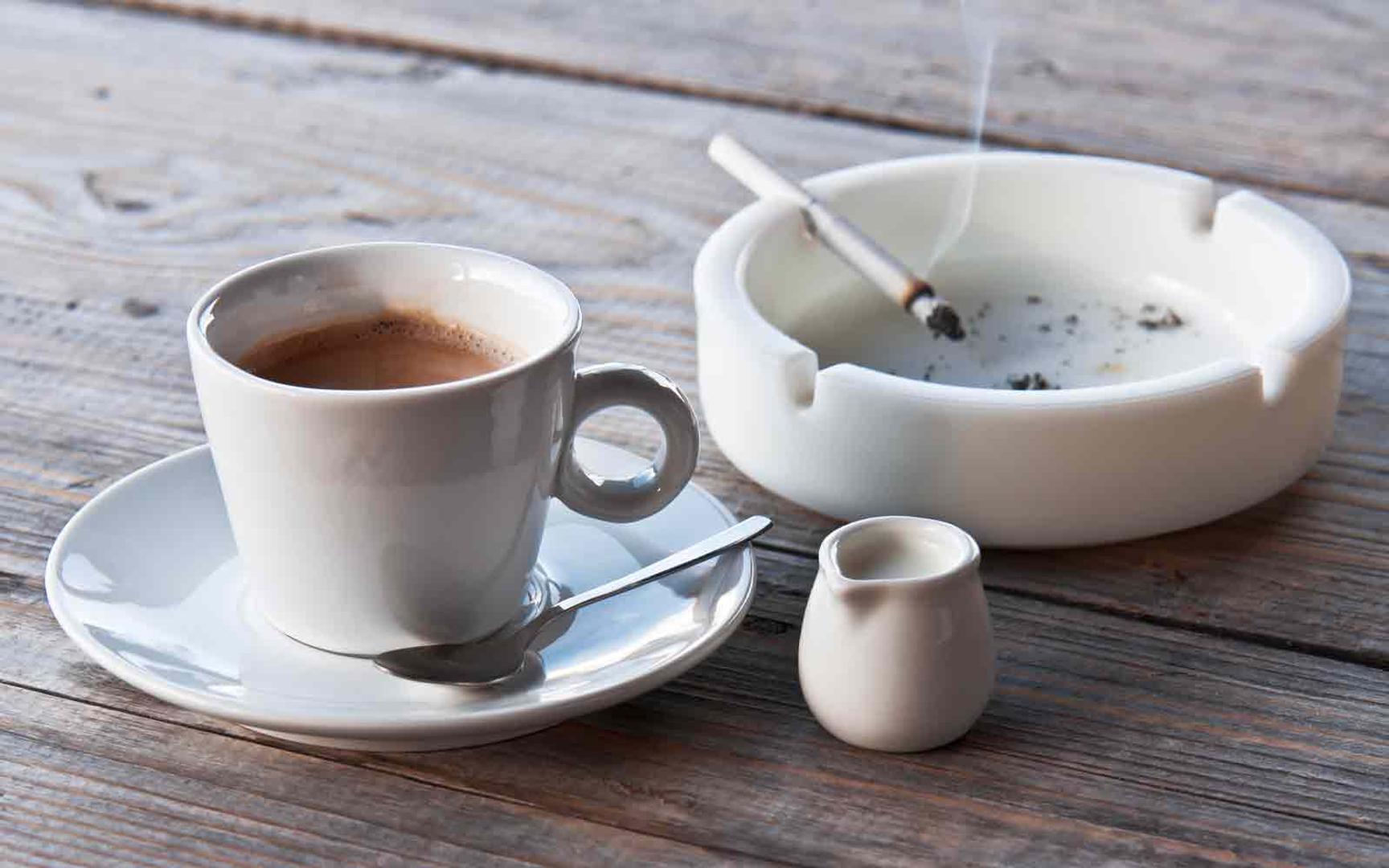 Misfarging av tennene