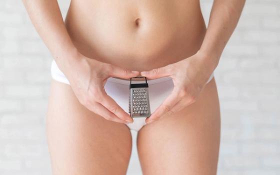 Slik unngår du ubehag etter intimbarbering Slik unngår du ubehag etter intimbarbering