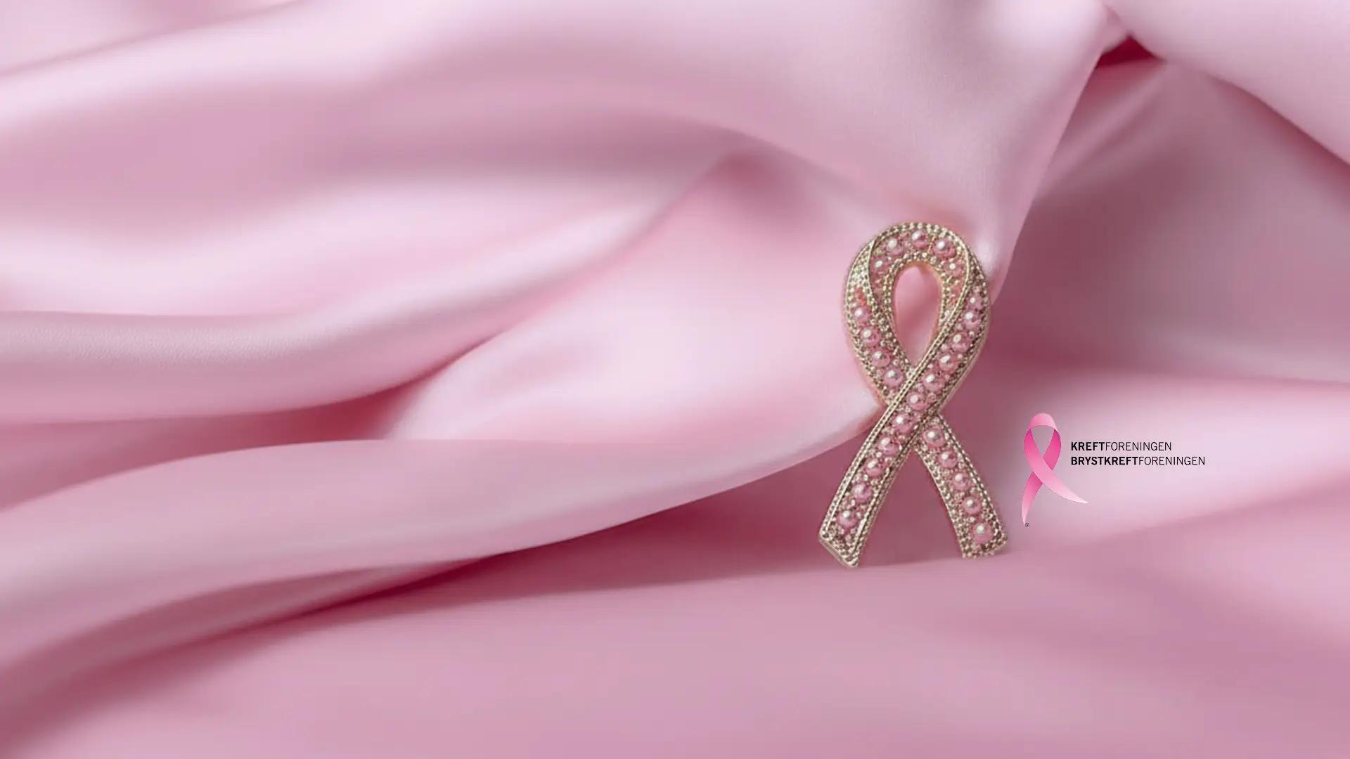 Årets rosa sløyfe fra Ella&il. Kjøp her