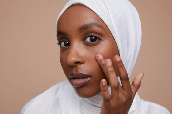 Hudpleieingredienser- en guide til strålende hud Hudpleieingredienser- en guide til strålende hud