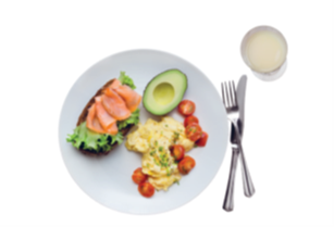 Tallerken med lunchmåltid.