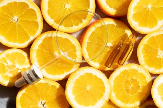 Vitamin C i hudpleie: Alt du trenger å vite