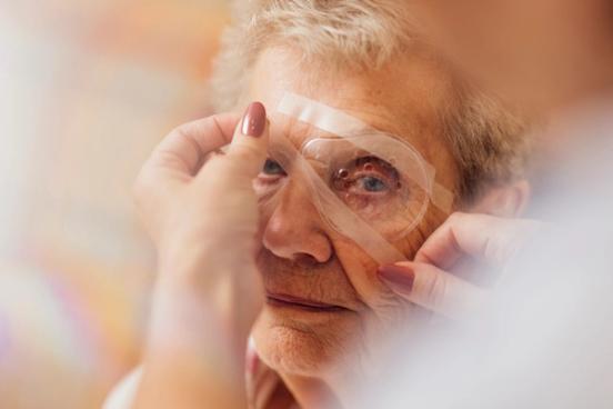 Grå stær (katarakt) Grå stær (katarakt)