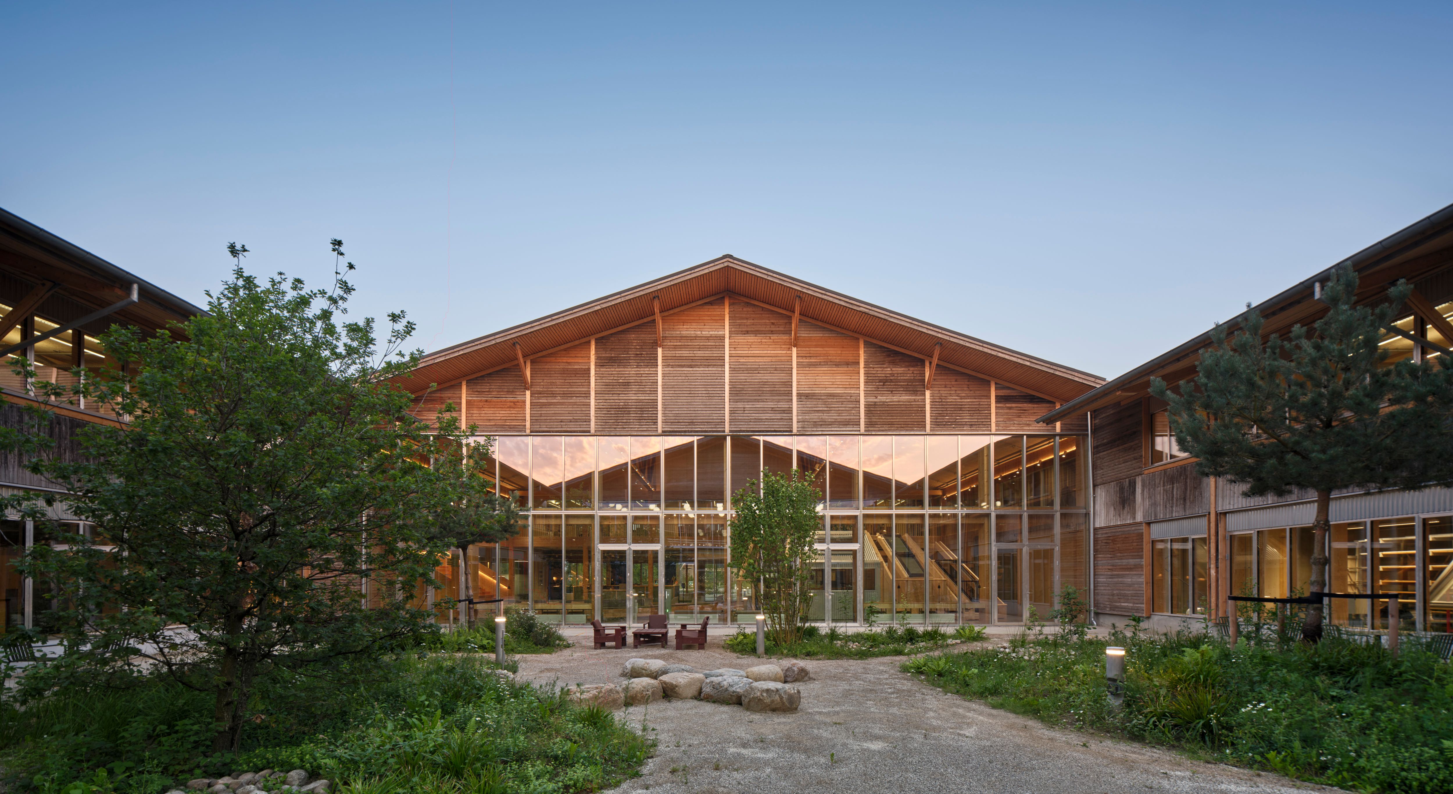 LKR Innovation House