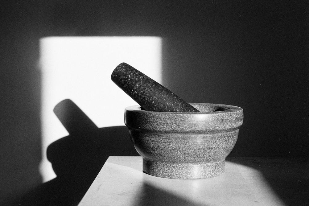 Photo of pestle and mortar.