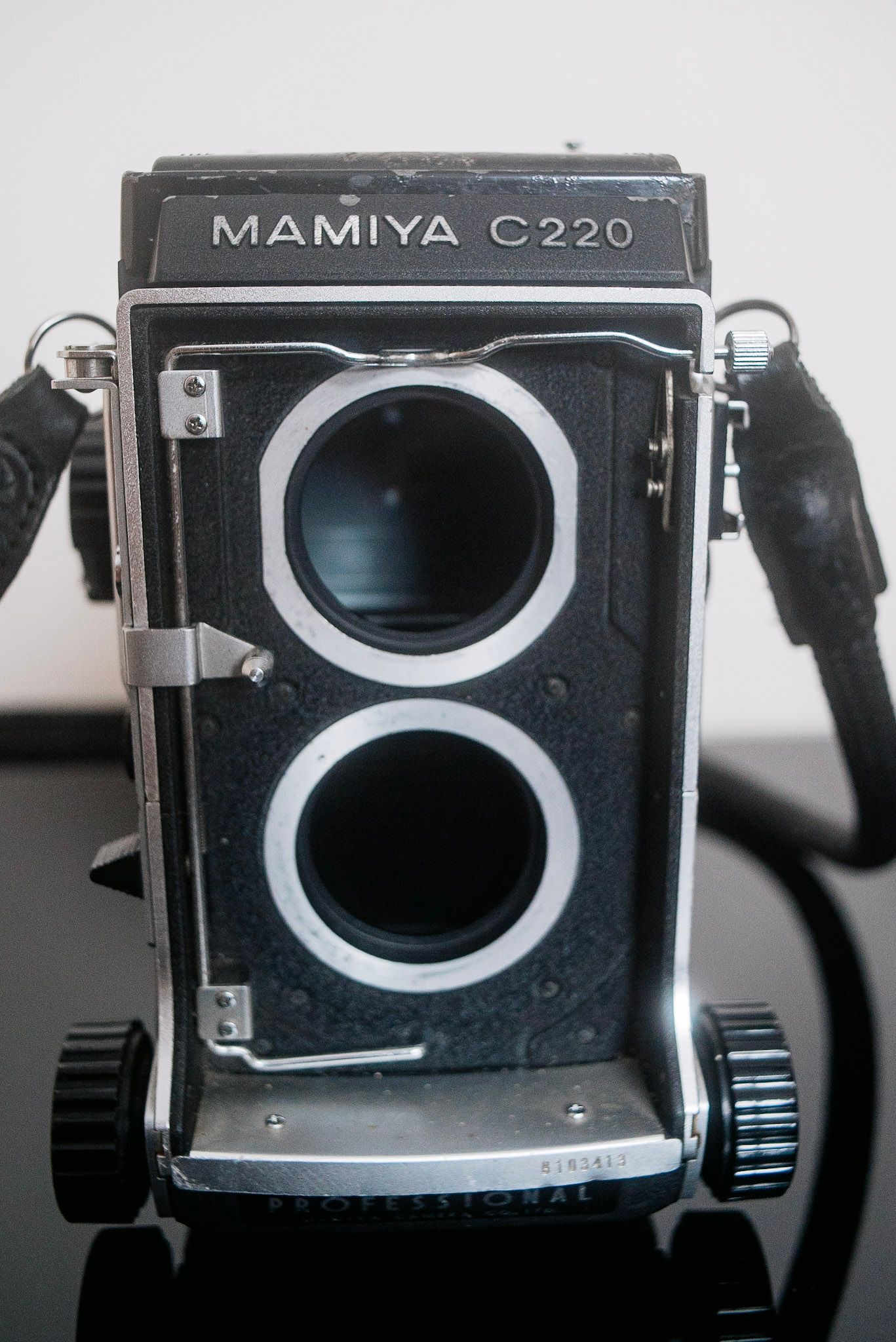 Mamiya C System Review Part 1: Mamiya C220 - 50mmF2