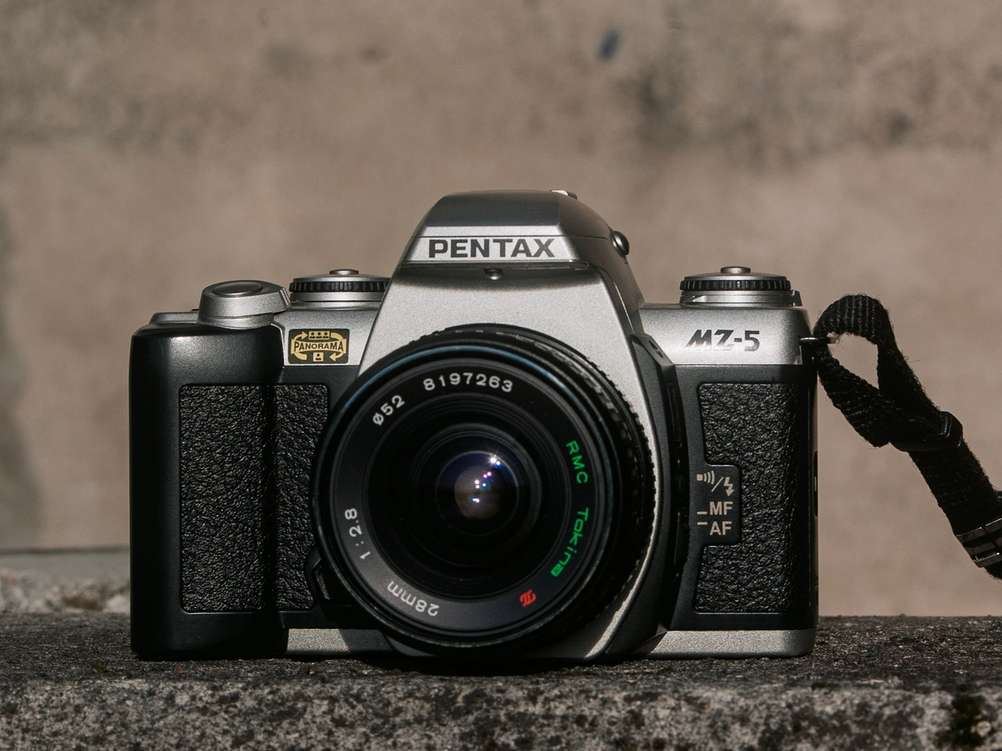 Photo of Pentax MZ-5 / ZX-5.
