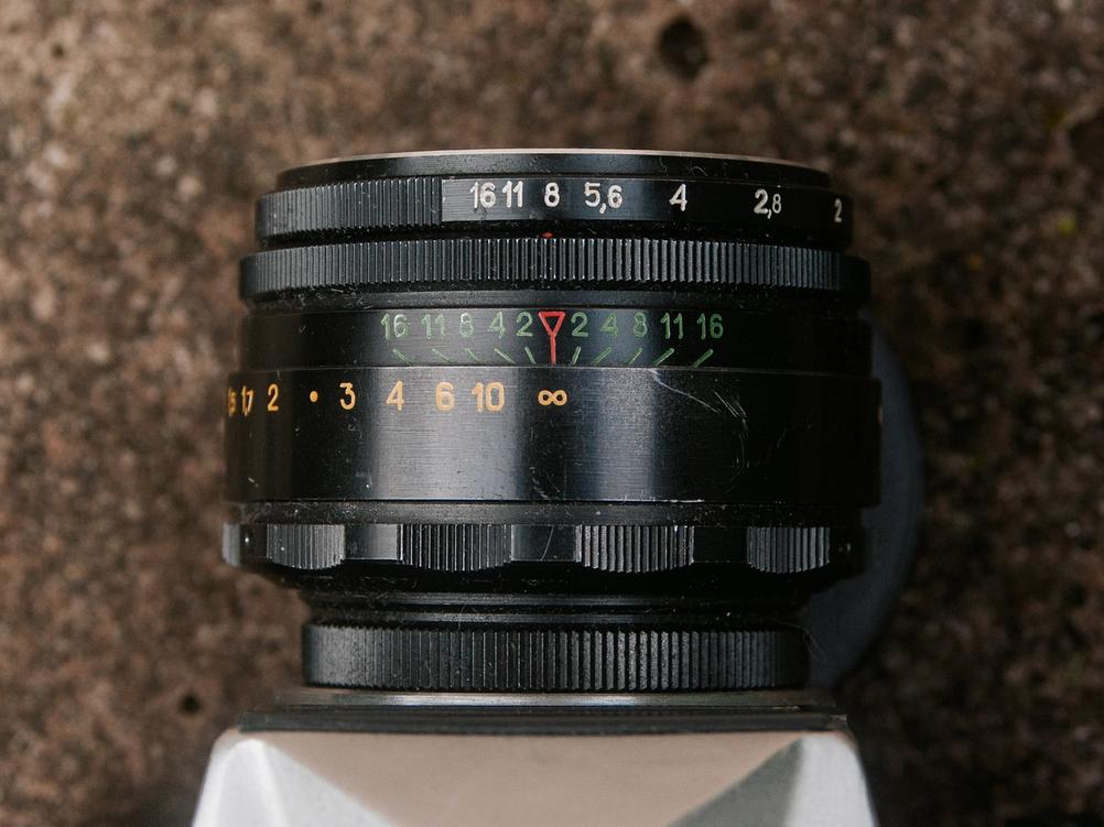 Photo of Helios-44-2 aperture ring.