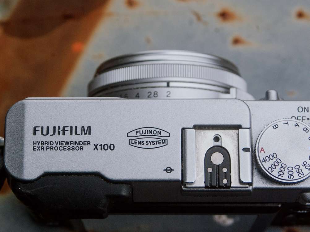 Photo of Fujifilm X100 top plate.