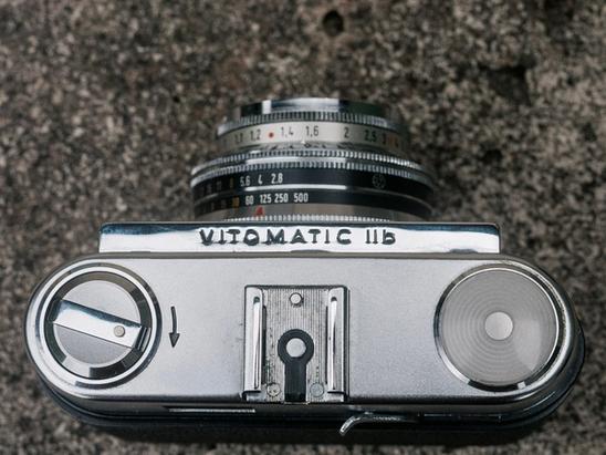 Photo of Voigtländer Vitomatic IIb camera.