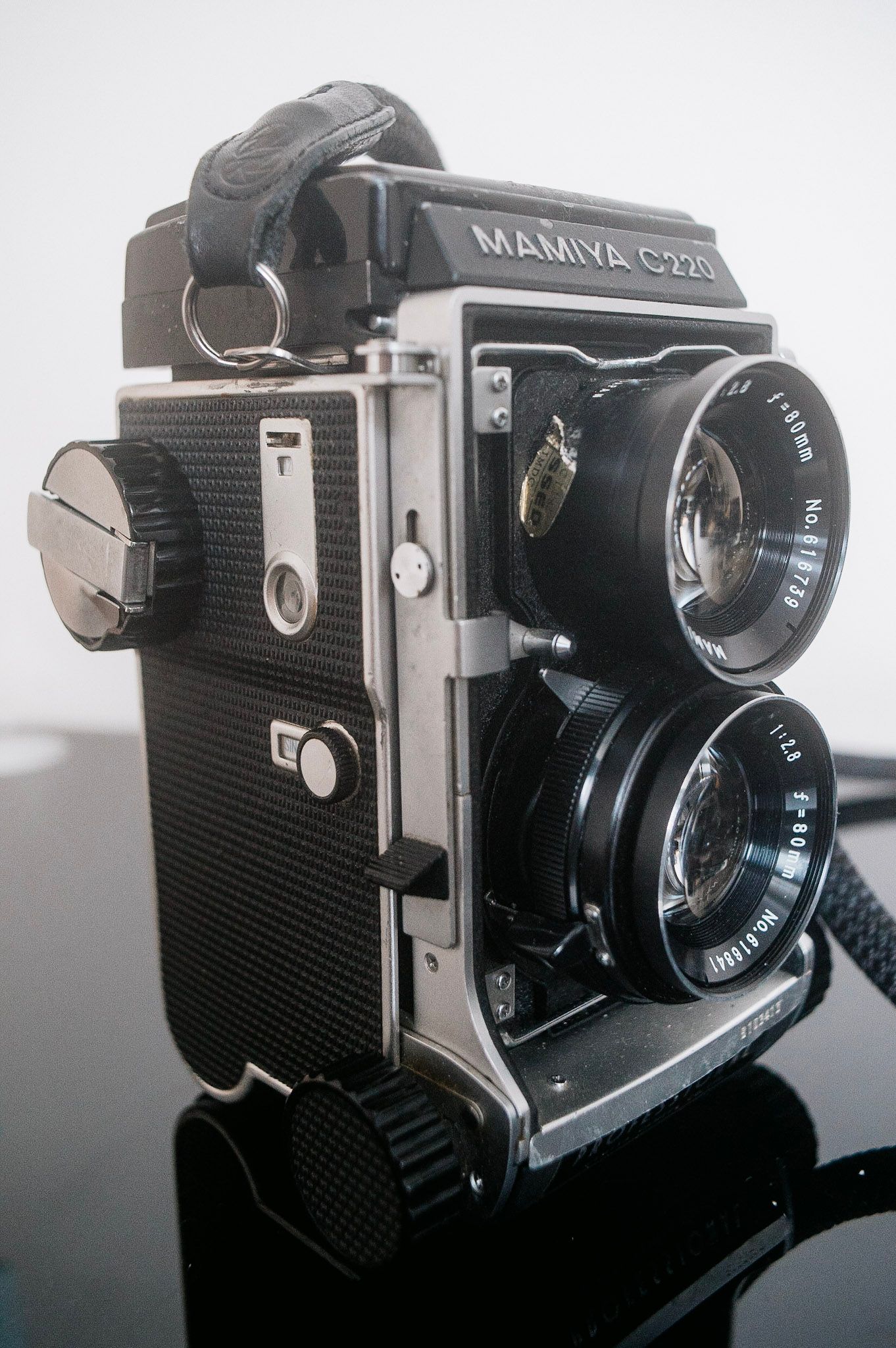 フィルムカメラMAMIYA C220