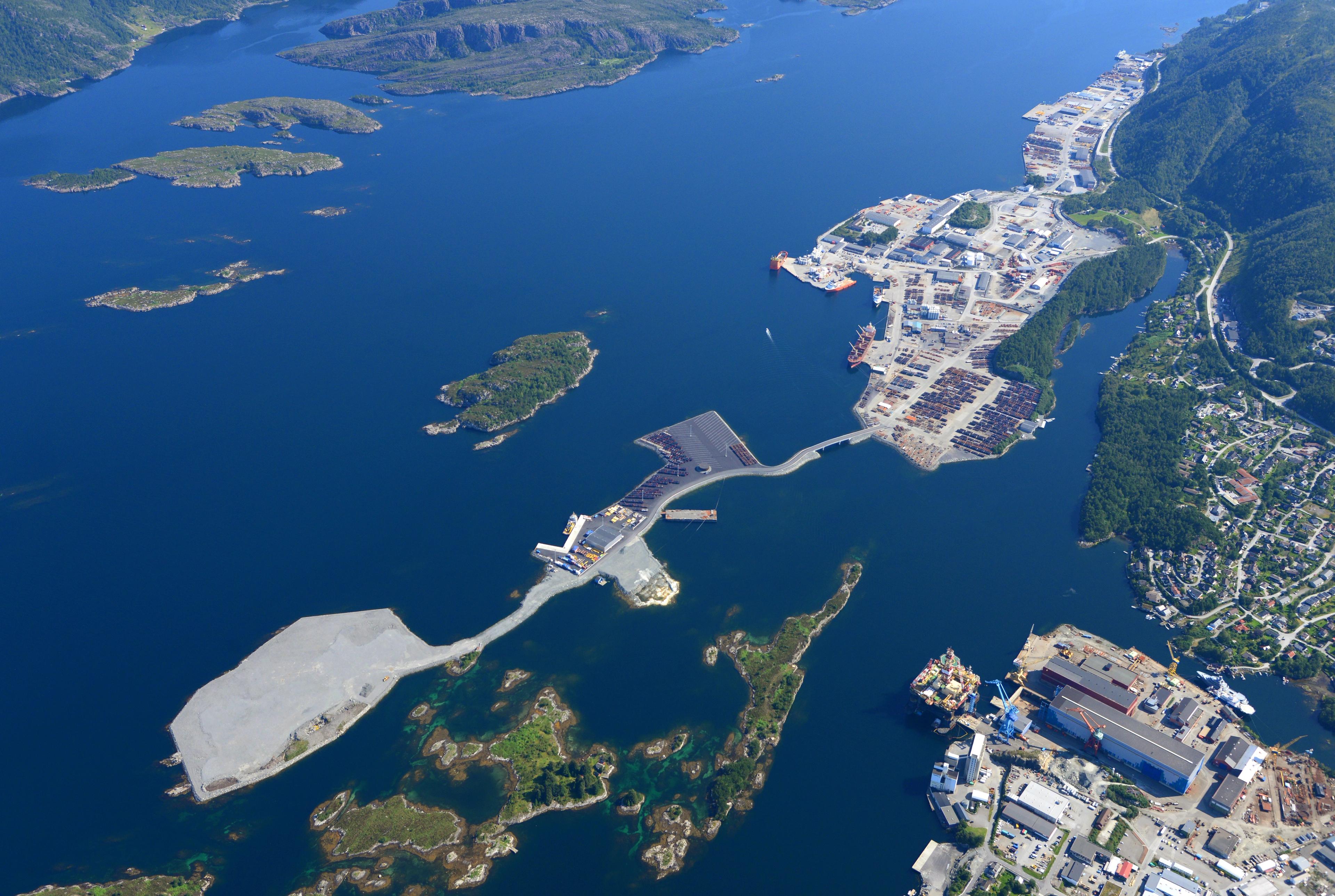 Fjord Base has grown and developed since 1985. Here seen in 2019. Aerial photo.