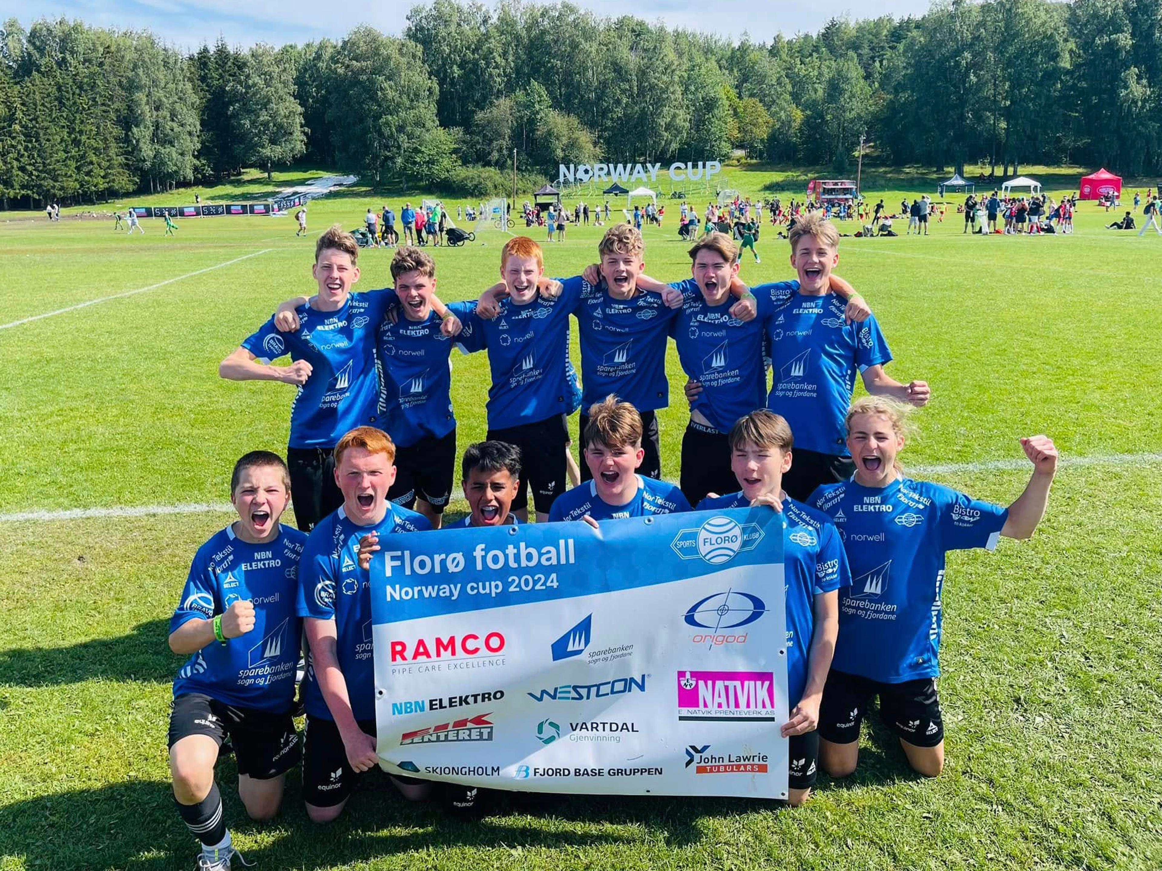 Glade Florø-gutter på Norway Cup i 2024. Foto: Christian Nordgreen Olsen