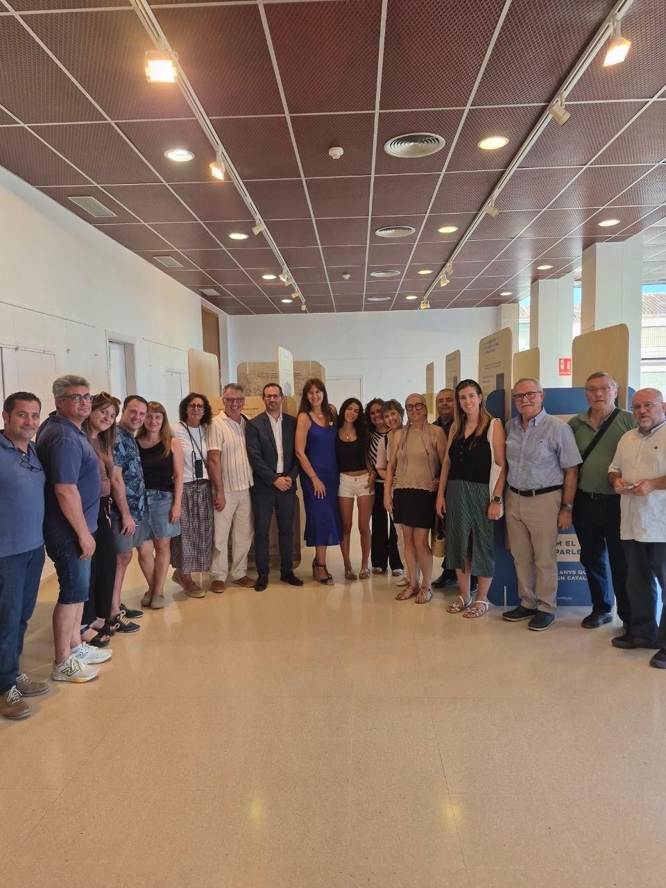 Inauguració a Móra d'Ebre de l’exposició “Som el que parlem, i fa mil anys que ho fem en català”