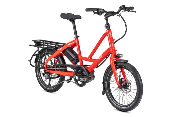 Tern Quick Haul D8 e-bike in Tabasco, three-quarter view